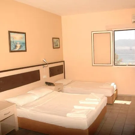 Malama Hotell