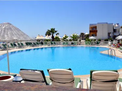 Malama Hotell 2*